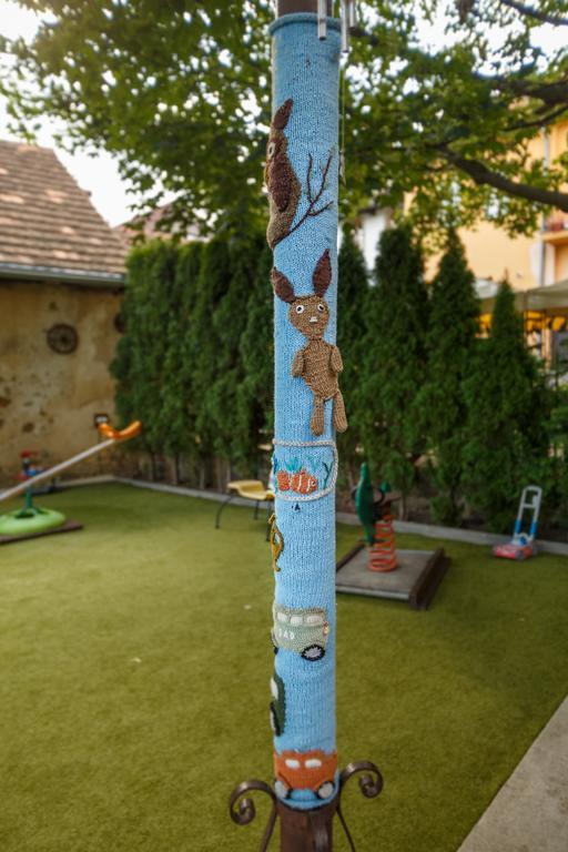 Penzion - Restaurant Atrium Poprad Buitenkant foto